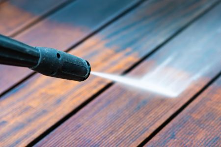 Tips On Deck Cleaning & Refinishing