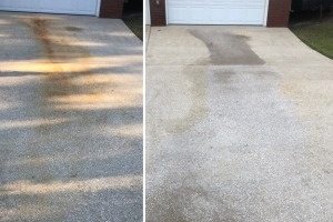 Concrete Driveway Rust Removal in Fairhope Thumbnail