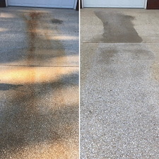 Concrete Driveway Rust Removal in Fairhope 1